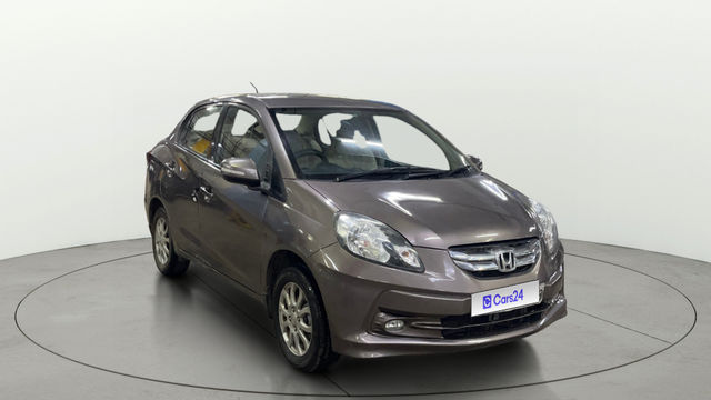 Honda Amaze VX i-Vtech Second-hand 2013 Honda Amaze VX i-Vtech for sale in Indore