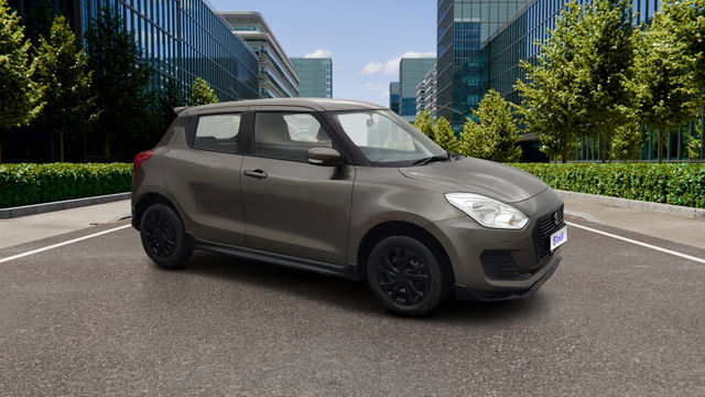 Second-hand 2018 Maruti Suzuki Swift VXI AMT for sale in Pune
