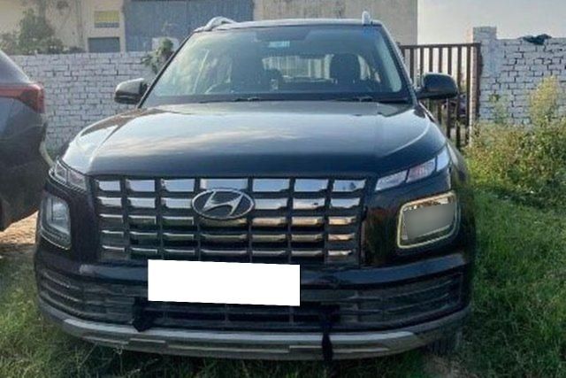 Hyundai Venue S Second-hand 2022 Hyundai Venue S for sale in Hapur