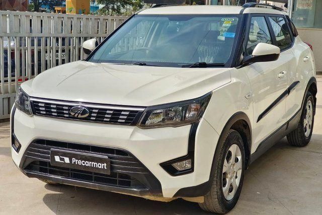 Mahindra XUV300 W6 BSIV Second-hand 2019 Mahindra XUV300 W6 BSIV for sale in Bangalore