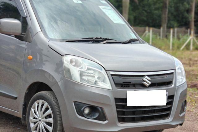 Maruti Suzuki Wagon R AMT VXI Second-hand 2016 Maruti Suzuki Wagon R AMT VXI for sale in Nashik