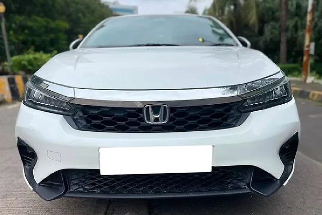 Second-hand 2024 Honda City ZX CVT for sale in Mumbai