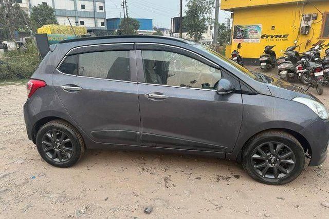 Hyundai Grand i10 CRDi Asta Second-hand 2013 Hyundai Grand i10 CRDi Asta for sale in Chandigarh
