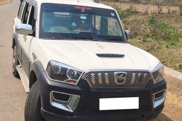 Used S2 9 Seater