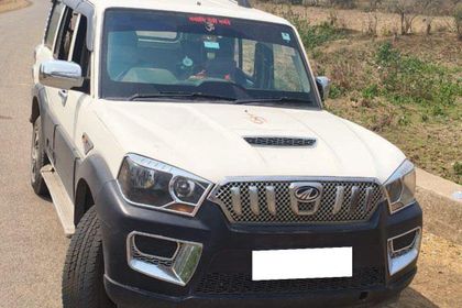 Used S2 9 Seater