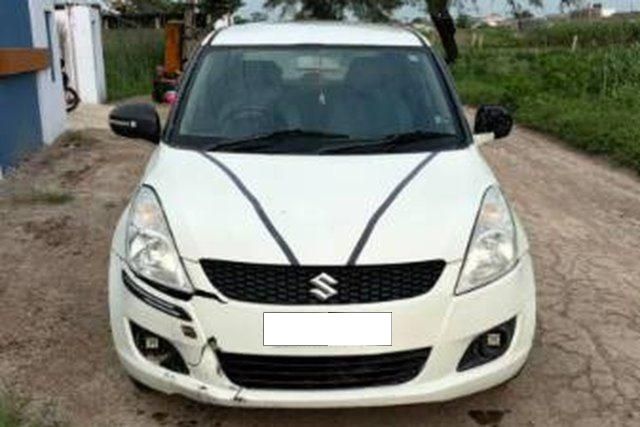 Second-hand 2013 Maruti Suzuki Swift LXI for sale in Indore