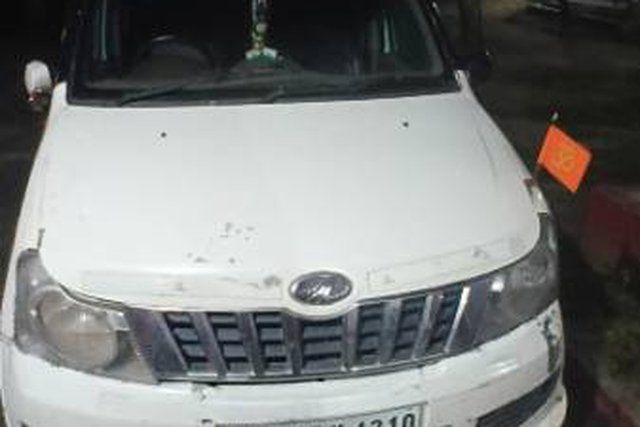 Second-hand 2012 Mahindra Xylo D2 BSIV for sale in Ayodhya