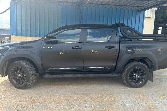 Toyota Hilux High AT Second-hand 2025 Toyota Hilux High AT for sale in Krishnagiri