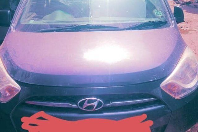 Hyundai i10 Magna Second-hand 2012 Hyundai i10 Magna for sale in Ghaziabad