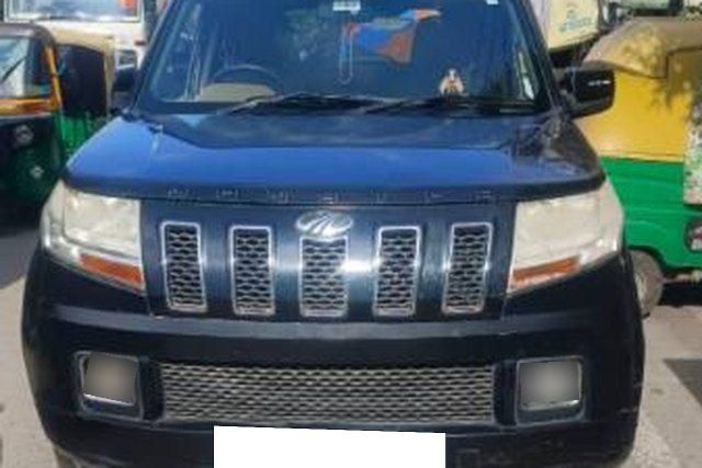 Mahindra TUV 300 mHAWK100 T8 Second-hand 2016 Mahindra TUV 300 mHAWK100 T8 for sale in Bangalore