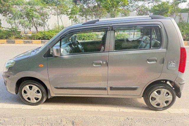 Maruti Suzuki Wagon R VXI BS IV Second-hand 2017 Maruti Suzuki Wagon R VXI BS IV for sale in Hyderabad