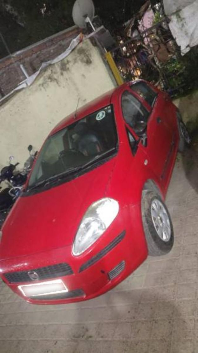 Fiat Grande Punto EVO 1.3 Active Second-hand 2015 Fiat Grande Punto EVO 1.3 Active for sale in Mumbai