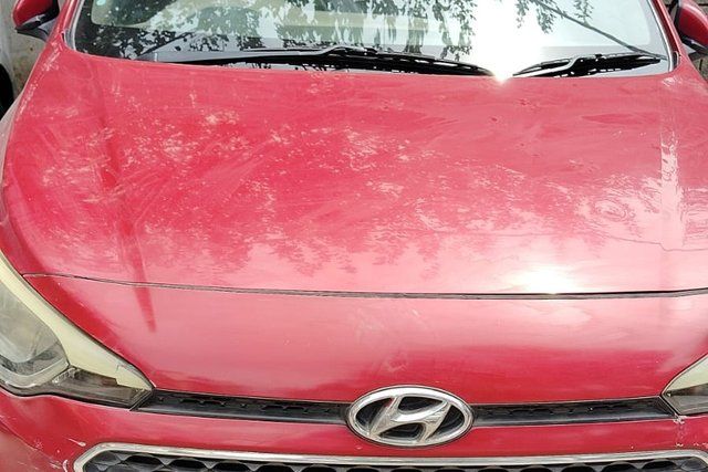 Hyundai i20 Sportz 1.2 Second-hand 2014 Hyundai i20 Sportz 1.2 for sale in New Delhi