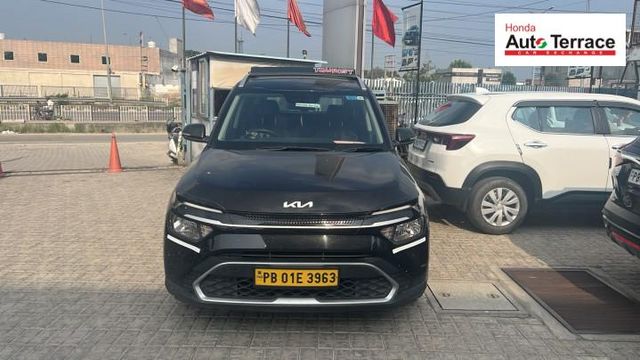 Kia Carens Luxury Plus DCT Second-hand 2024 Kia Carens Luxury Plus DCT for sale in Jalandhar