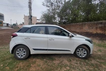 2015 Hyundai i20 Sportz 1.4 CRDi