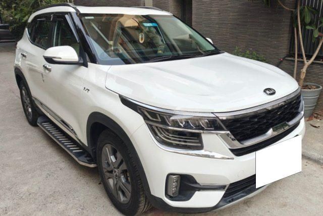 Second-hand 2021 Kia Seltos HTX IVT G for sale in New Delhi
