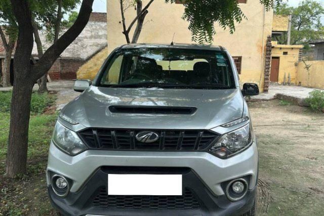 Mahindra NuvoSport N8 Second-hand 2016 Mahindra NuvoSport N8 for sale in Muzaffarnagar