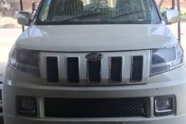 Mahindra TUV 300 T10 Second-hand 2018 Mahindra TUV 300 T10 for sale in Bareilly