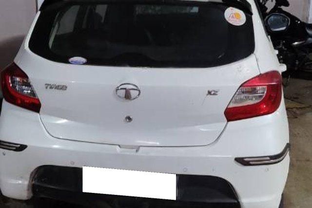 Tata Tiago 1.2 Revotron XZ Second-hand 2017 Tata Tiago 1.2 Revotron XZ for sale in Pune