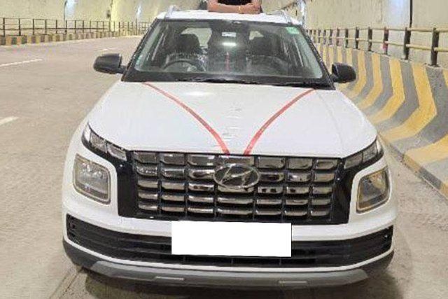 Hyundai Venue E Plus Second-hand 2024 Hyundai Venue E Plus for sale in Sidhi
