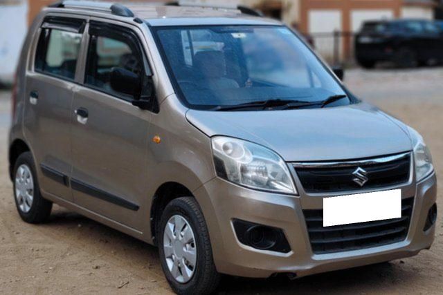 Second-hand 2014 Maruti Suzuki Wagon R LXI CNG for sale in Mumbai