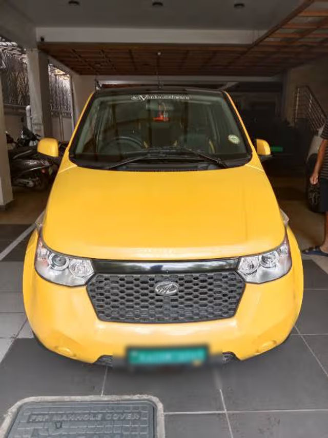 Second-hand 2016 Mahindra e2o Plus P2 for sale in Bangalore