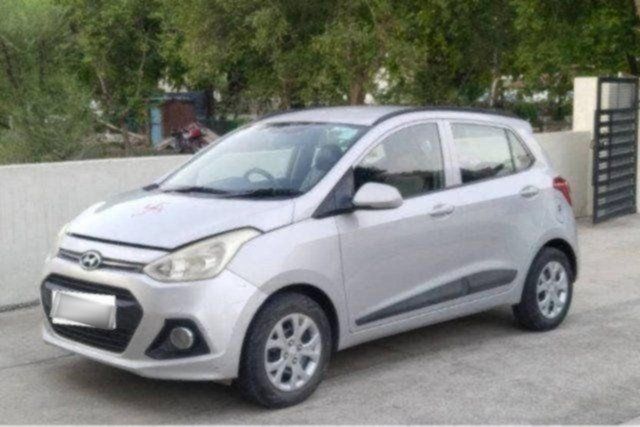 Hyundai Grand i10 Sportz Second-hand 2015 Hyundai Grand i10 Sportz for sale in Panchkula