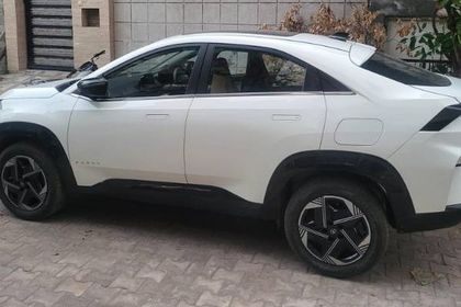 2025 Tata Curvv Pure Plus S