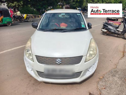 2015 Maruti Suzuki Swift LXI