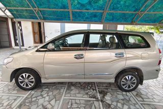 Used 2.5 ZX Diesel 7 Seater