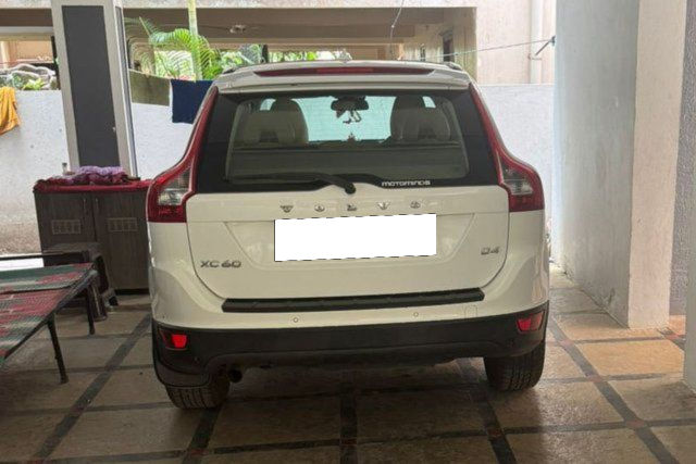 Second-hand 2012 Volvo XC60 D4 Kinetic for sale in Hyderabad