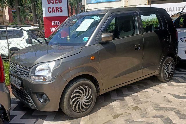 Maruti Suzuki Wagon R VXI CNG Second-hand 2024 Maruti Suzuki Wagon R VXI CNG for sale in Mumbai