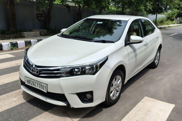 Second-hand 2016 Toyota Corolla Altis G AT for sale in New Delhi