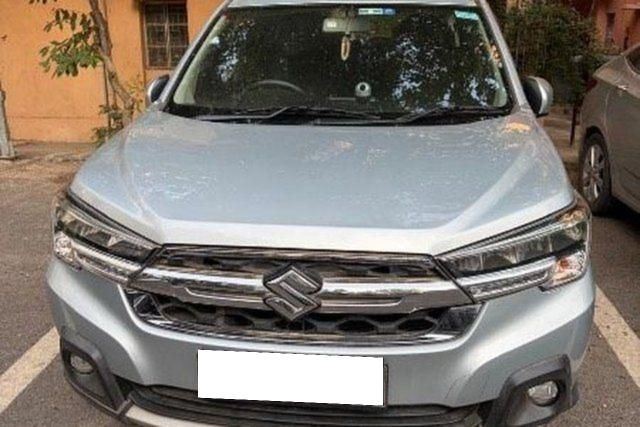 Second-hand 2022 Maruti Suzuki XL6 Zeta AT for sale in New Delhi