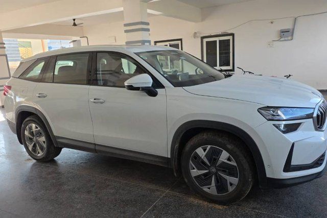 Second-hand 2025 Skoda Kodiaq Selection L&K for sale in Hyderabad