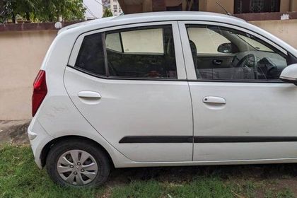 2011 हुंडई आई10 Magna