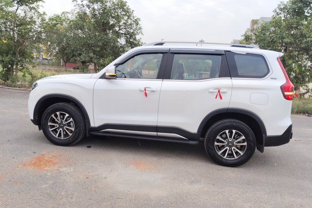 Second-hand 2025 Mahindra Scorpio N Z8 AT for sale in New Delhi