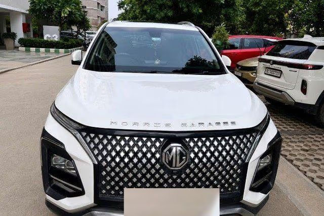 MG Hector Sharp Pro CVT 2023-2025 Second-hand 2024 MG Hector Sharp Pro CVT 2023-2025 for sale in Ghaziabad