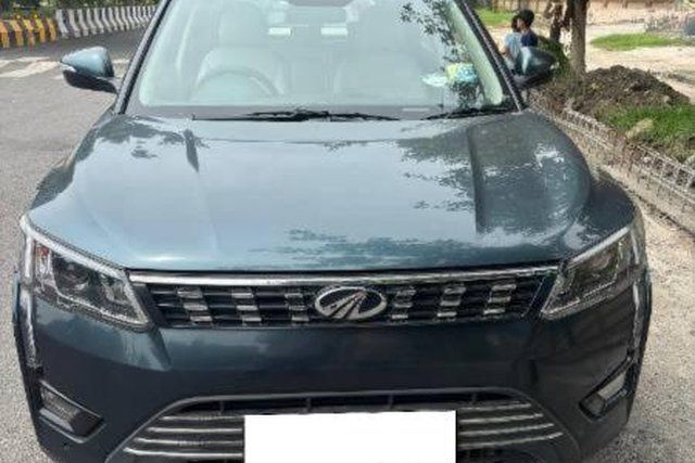 Mahindra XUV300 W8 Option BSVI Second-hand 2022 Mahindra XUV300 W8 Option BSVI for sale in Noida