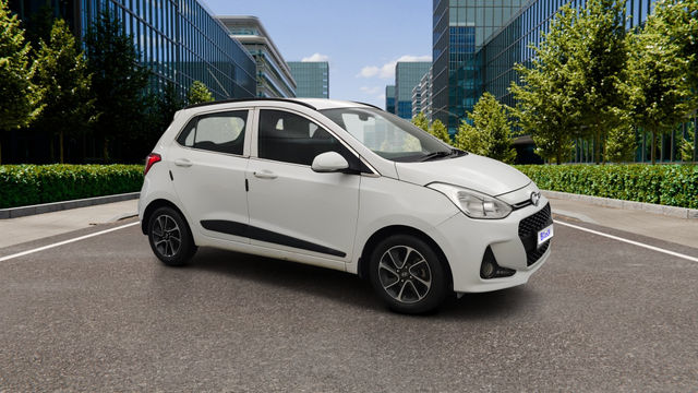 Second-hand 2017 Hyundai Grand i10 1.2 Kappa Sportz Option AT for sale in Pune