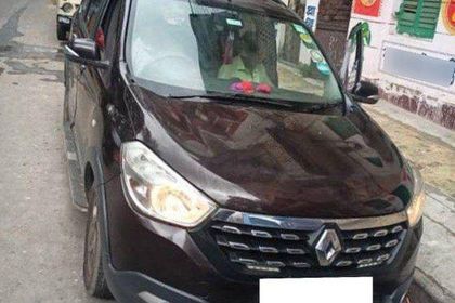 Used 110PS RxZ 7 Seater