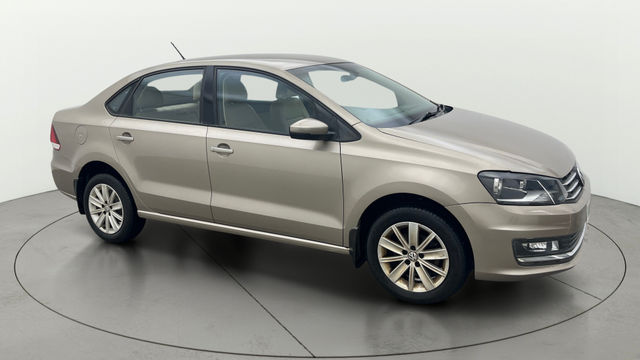 Second-hand 2016 Volkswagen Vento Petrol Highline AT for sale in Bangalore