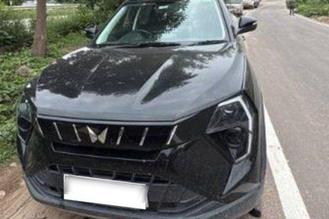 Mahindra XUV 3XO MX2 Pro AT Second-hand 2025 Mahindra XUV 3XO MX2 Pro AT for sale in Panchkula
