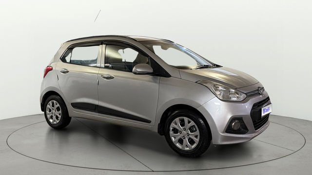 Hyundai Grand i10 Sportz Second-hand 2014 Hyundai Grand i10 Sportz for sale in New Delhi