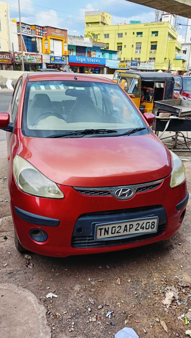 Hyundai i10 Magna 1.2 Second-hand 2010 Hyundai i10 Magna 1.2 for sale in Chennai