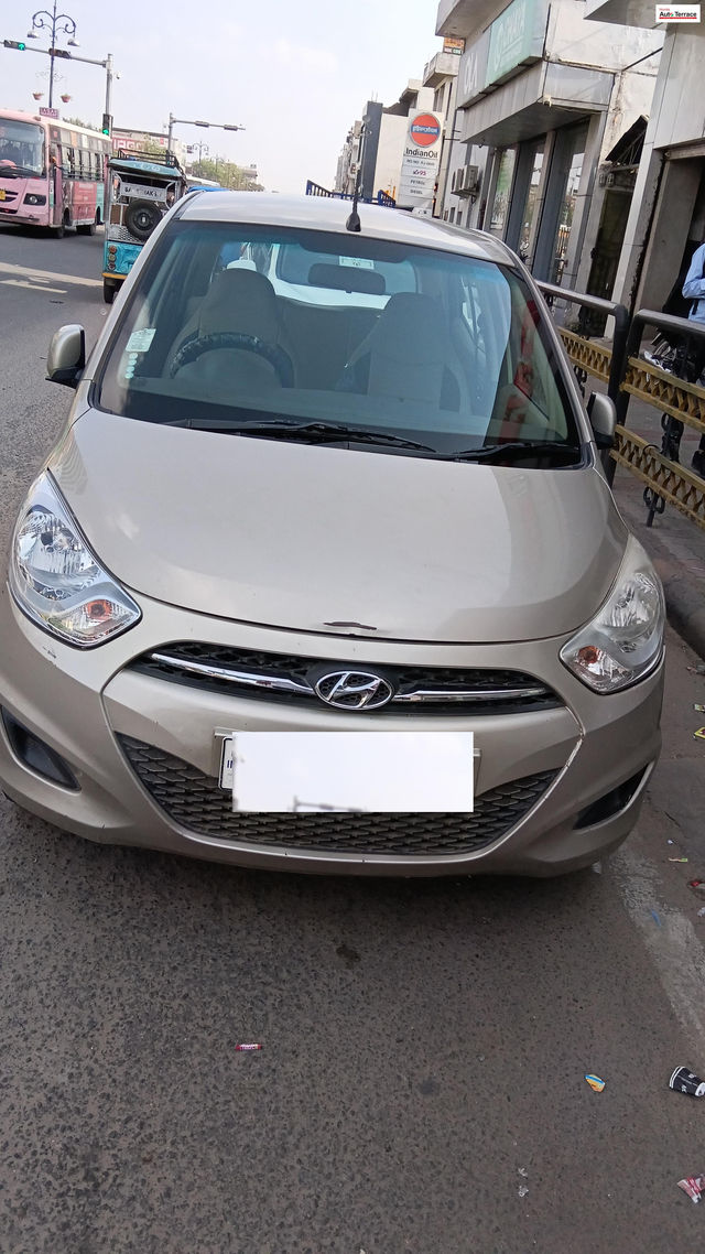Second-hand 2011 Hyundai i10 Magna for sale in Jaipur