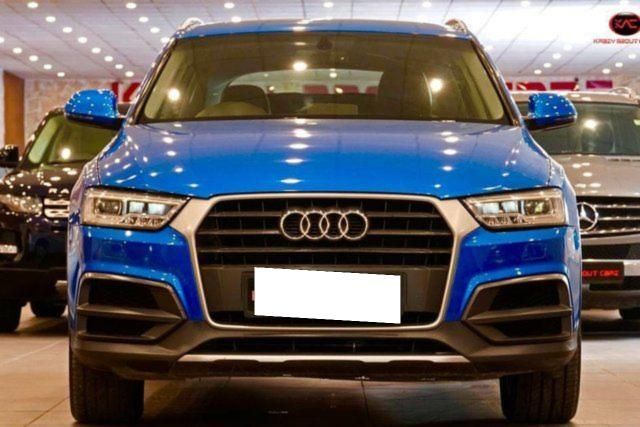 Second-hand 2017 Audi Q3 30 TDI Premium FWD for sale in New Delhi