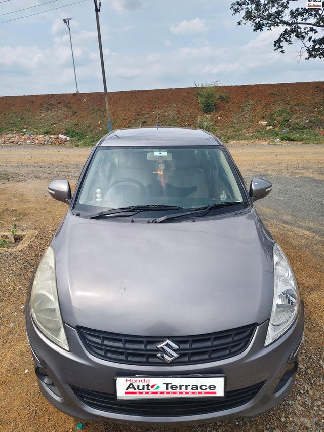 Second-hand 2013 Maruti Suzuki Swift Dzire VXI for sale in Guntur
