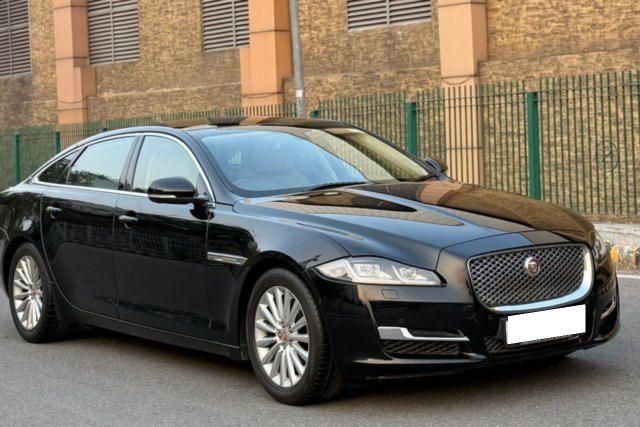 Jaguar XJ 2.0L Portfolio Second-hand 2017 Jaguar XJ 2.0L Portfolio for sale in New Delhi
