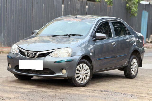 Toyota Etios G Second-hand 2015 Toyota Etios G for sale in Mumbai